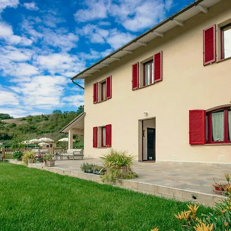Family Friendly With Swimming Pool In Tuscany Feriehus