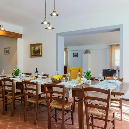 Family Friendly With Swimming Pool In Tuscany 度假居 蒙塔约内