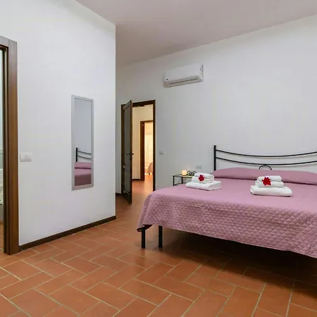 度假居 Family Friendly With Swimming Pool In Tuscany *