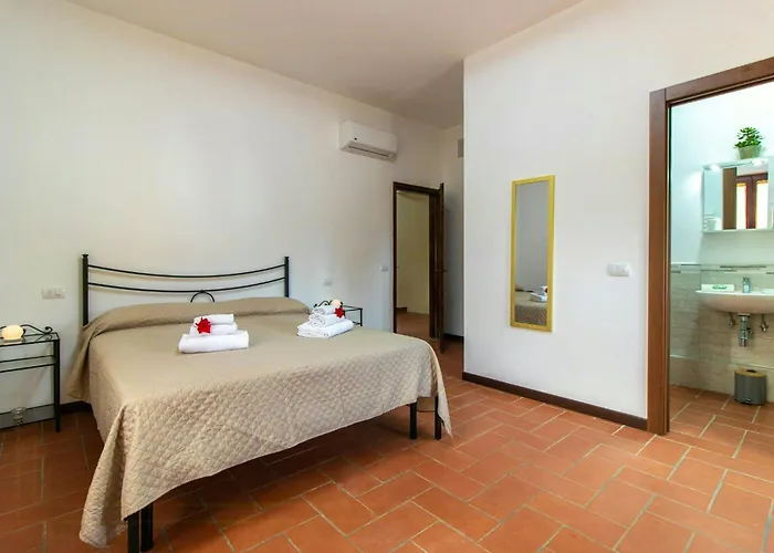 Family Friendly With Swimming Pool In Tuscany Montaione