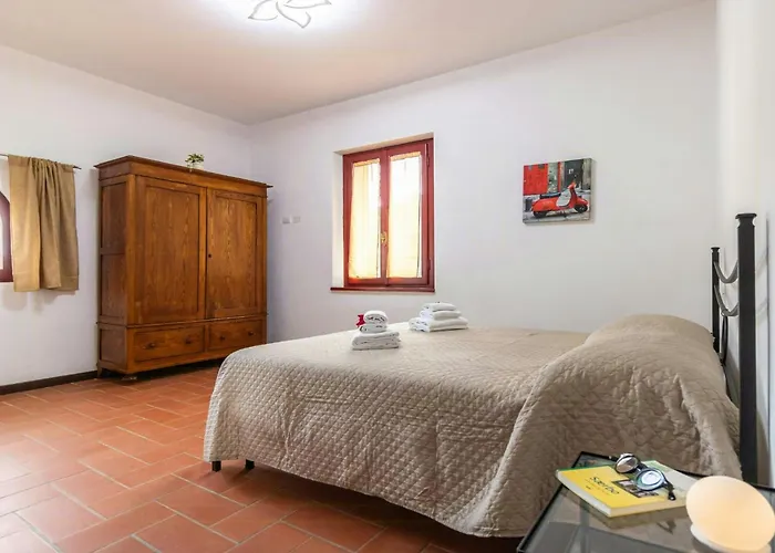 Family Friendly With Swimming Pool In Tuscany Montaione